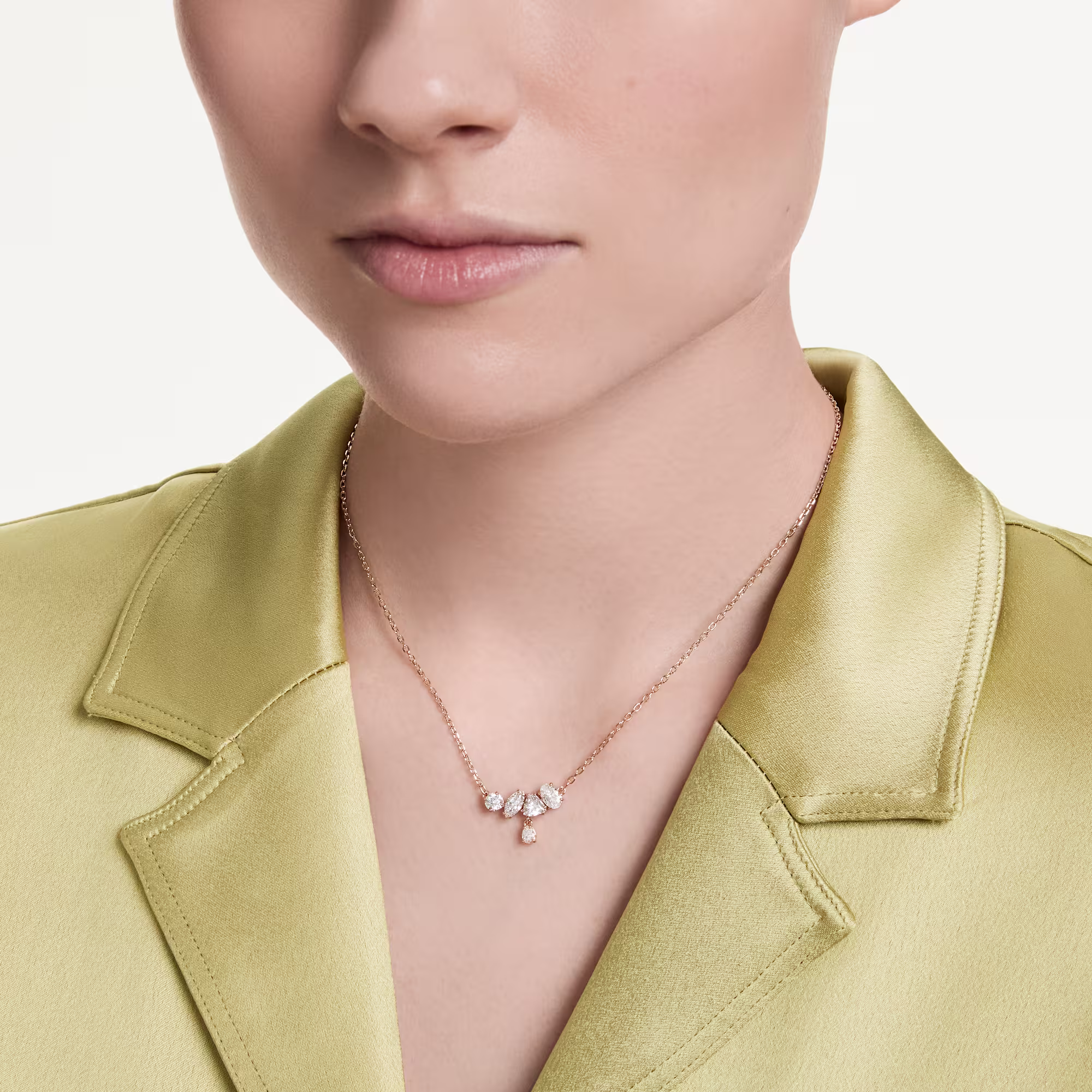 Mesmera necklace